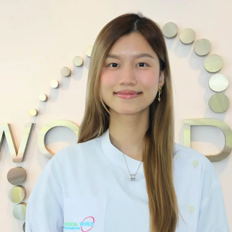 สาขาทันตกรรมประดิษฐ์ - ทพ. วัชรพงศ์ อรุณแสง  ท.10380​